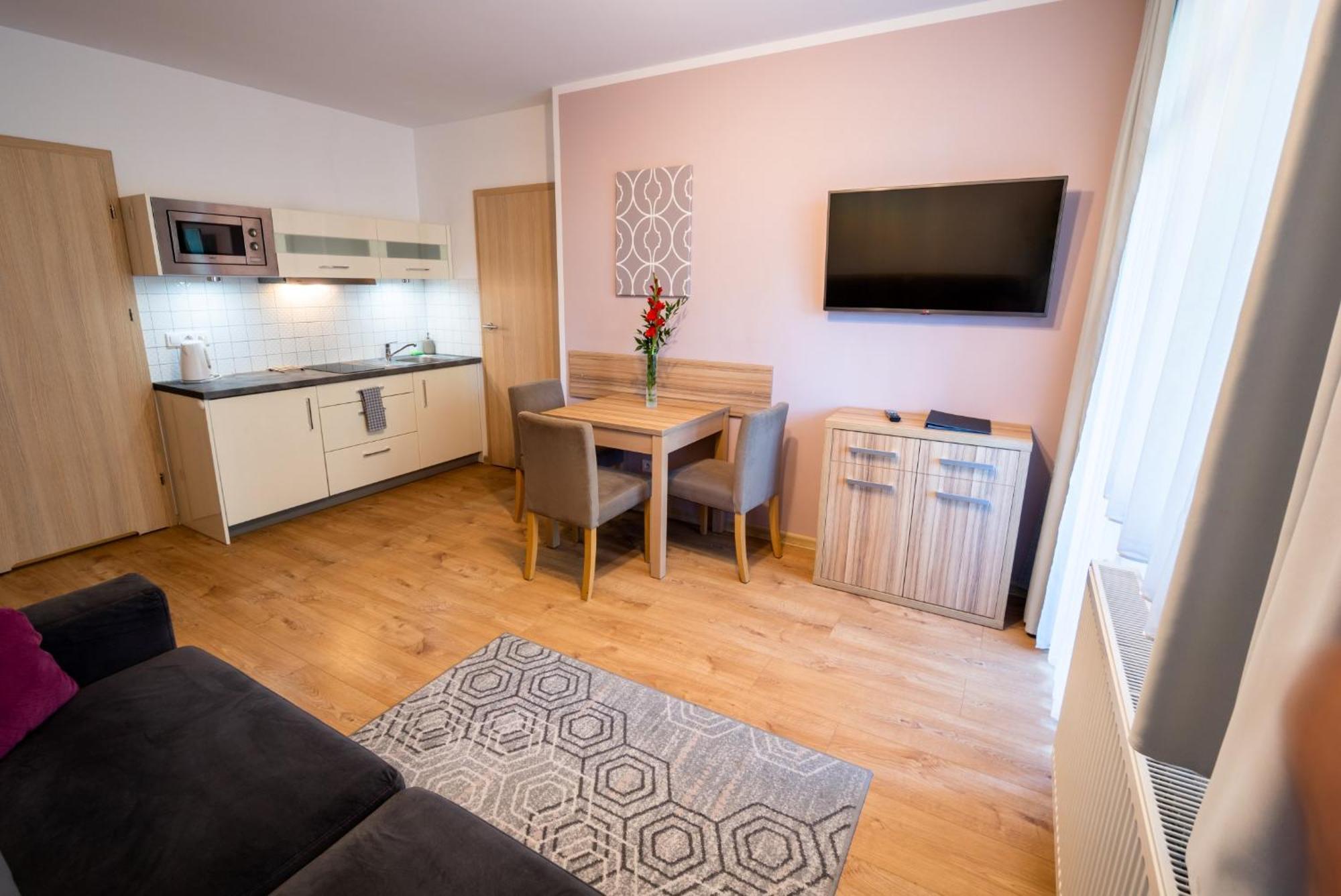 Malina Apartamenty 斯克拉斯卡波伦巴 外观 照片
