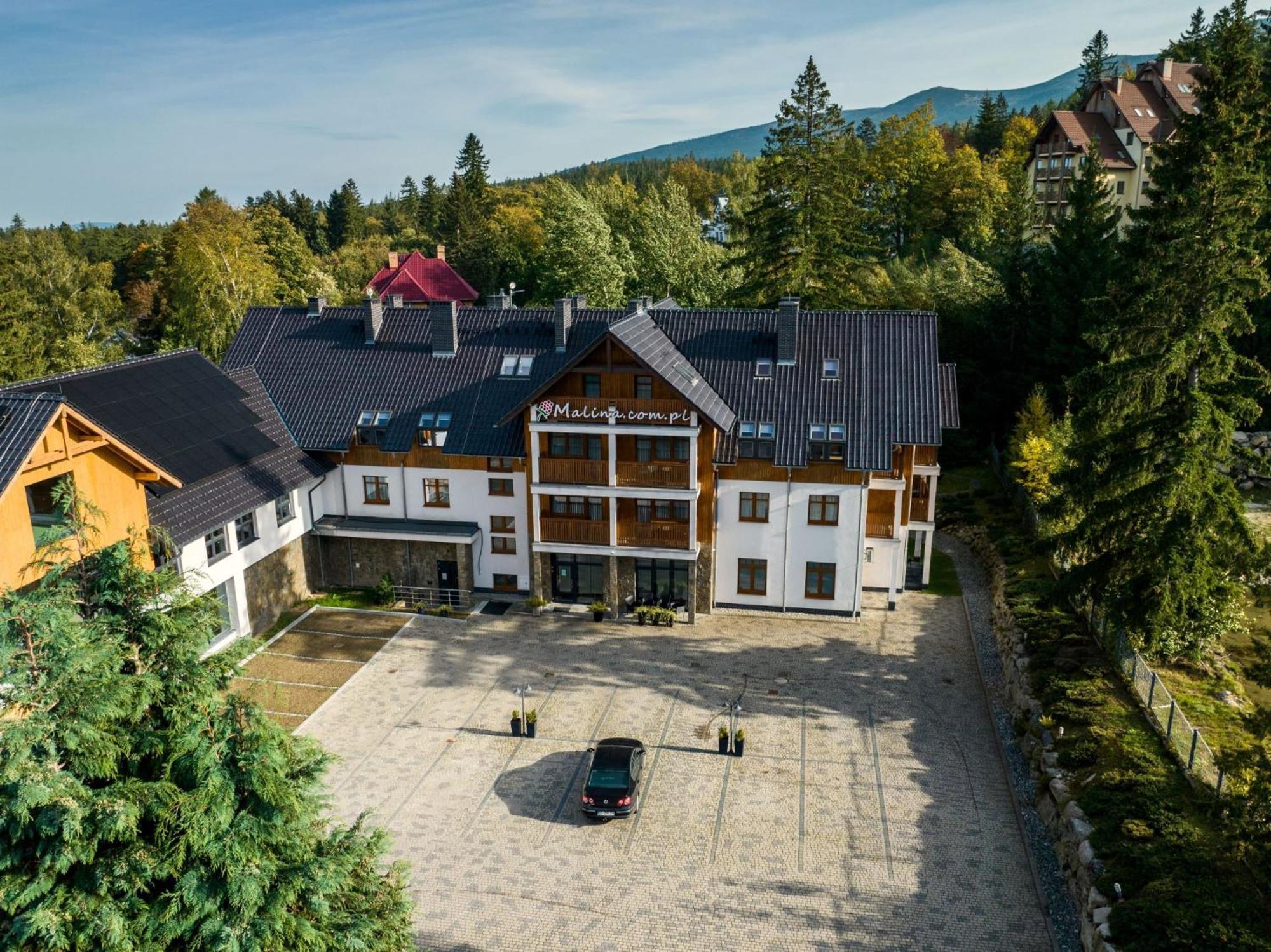 Malina Apartamenty 斯克拉斯卡波伦巴 外观 照片
