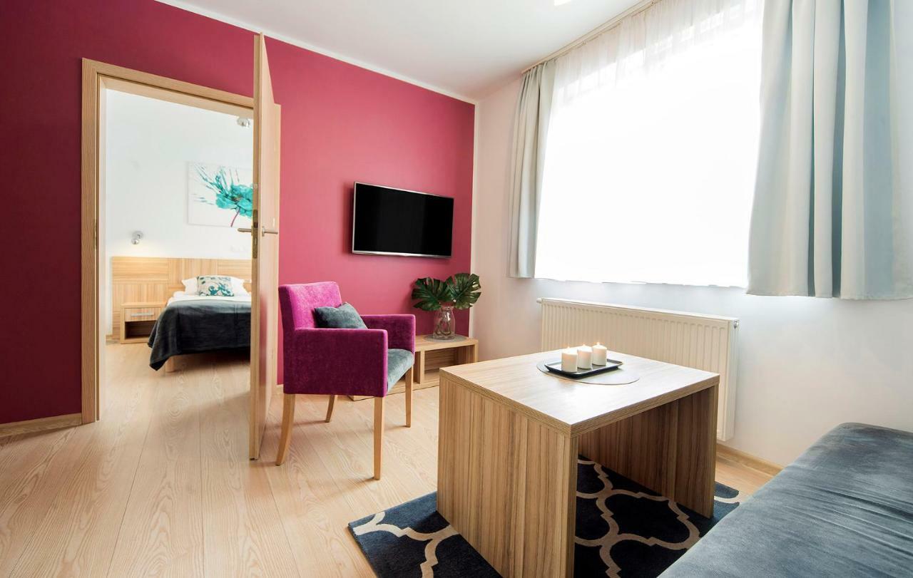 Malina Apartamenty 斯克拉斯卡波伦巴 外观 照片